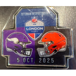 MVK Away Game London Pin NON